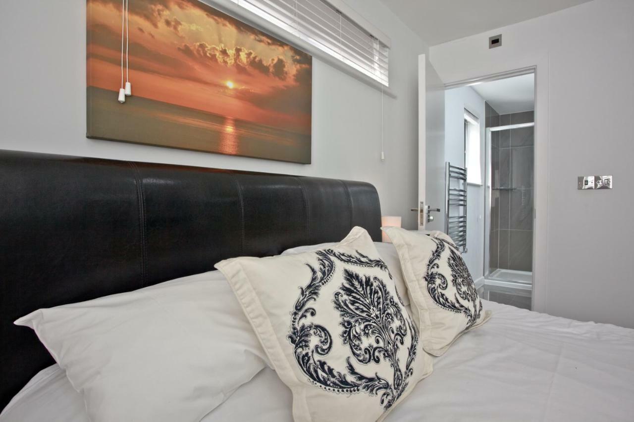 5 Fistral Beach, Newquay นิวคีย์ ภายนอก รูปภาพ